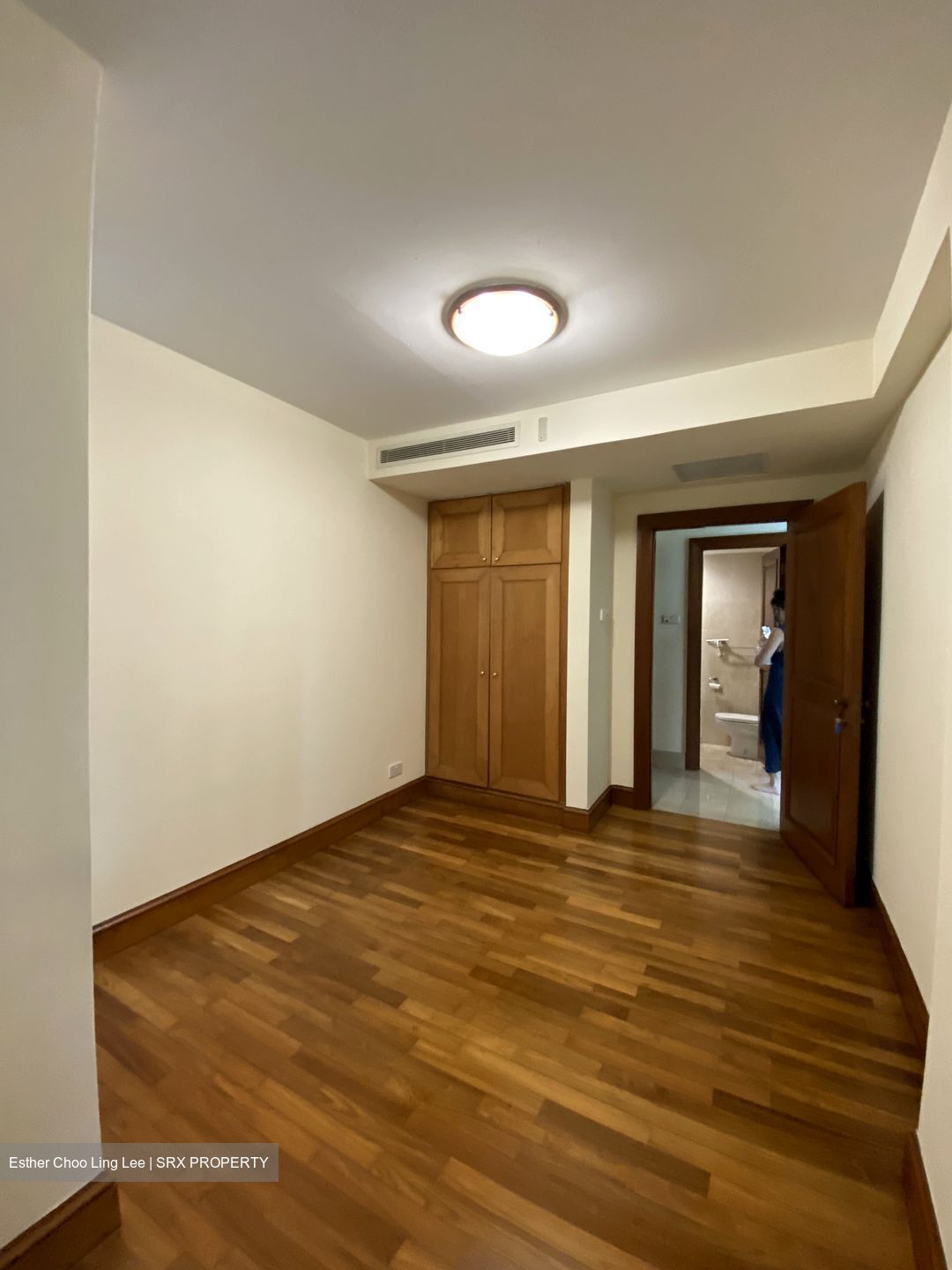Valley Park (D10), Condominium #550627071